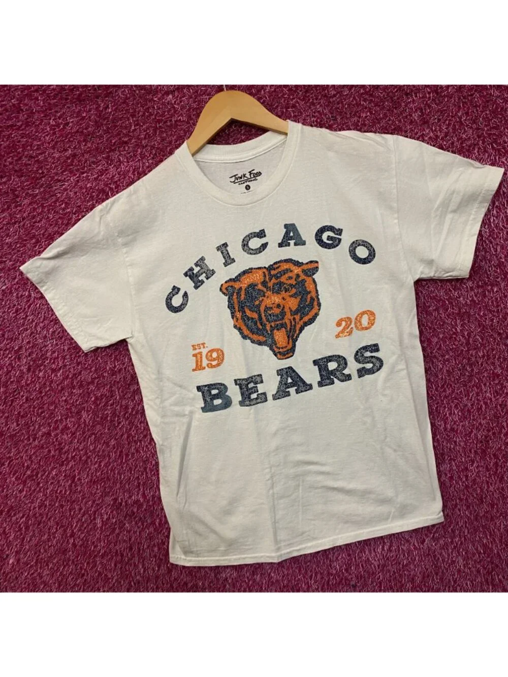 Junk Food Clothing Chicago Bears Faded Vintage Style T-Shirt Small